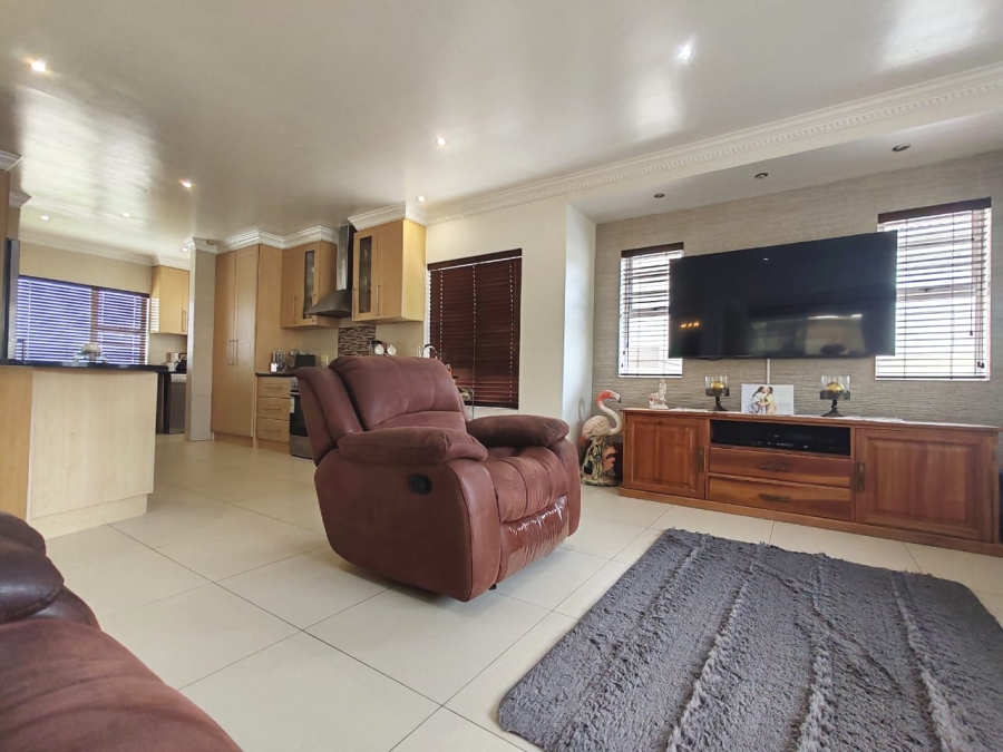 3 Bedroom Property for Sale in Lovemore Heights Estate Eastern Cape